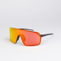 GAFAS DEPORTIVAS OUT OF RAMS LOGO NEGRO LENTE RED MCI